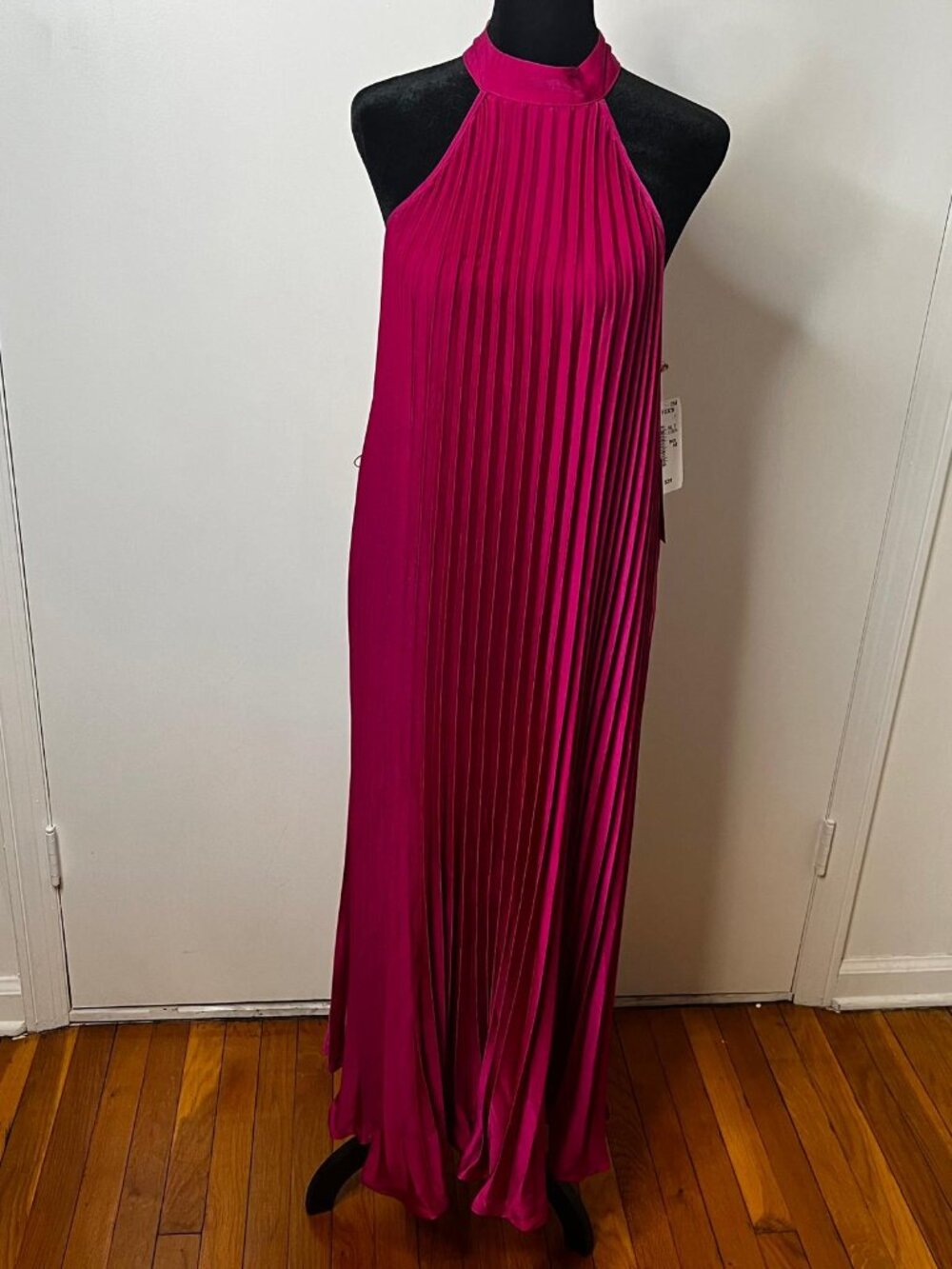 Sleeveless Pleated Maxi Dress in Fuchsia